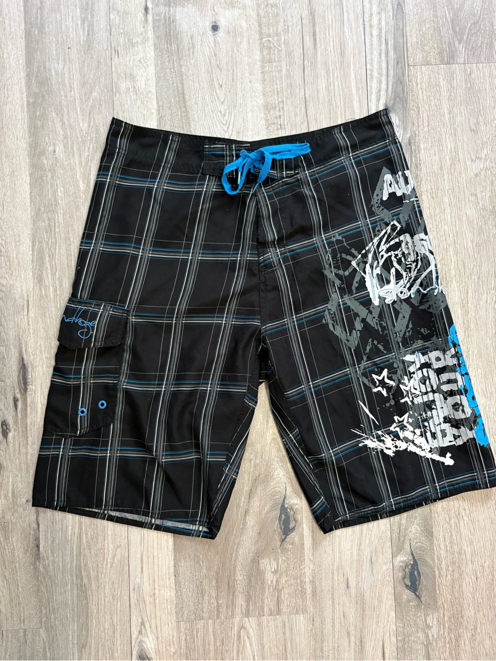 Island Haze vintage Y2K plaid cargo board shorts